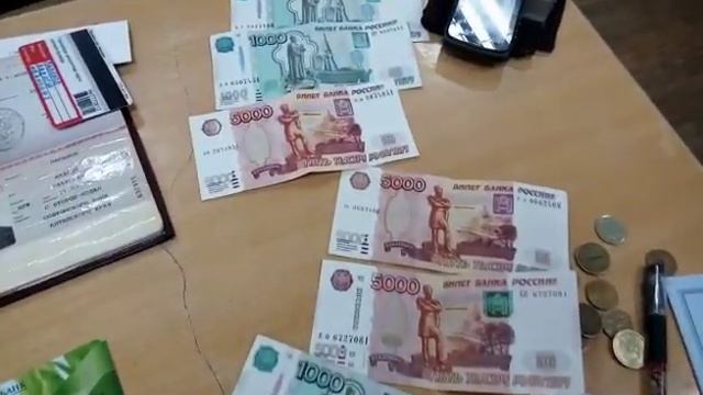 Преподаватель Вологодского железнодорожного техникума подозревается в получении взяток от студентов смотреть онлайн