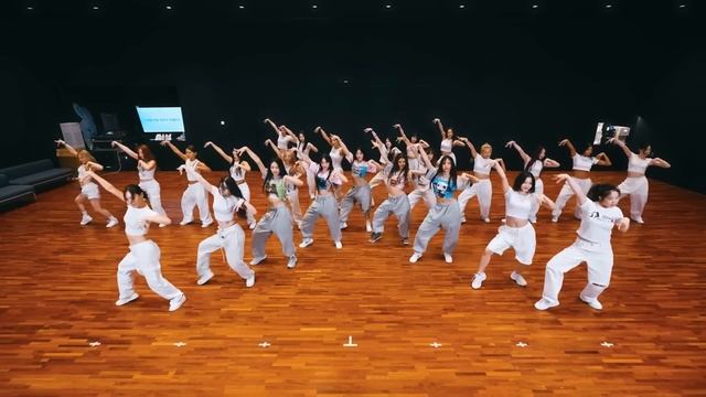 [MIRRORED] NewJeans - 'Super Shy' Dance Practice (Fix Ver.)
