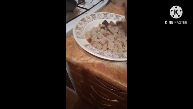 Как заделать сухарики в микравалновке СВЧ (рецепт) смотреть онлайн