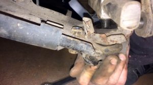 Замена шаровых опор на Renault LAGUNA II