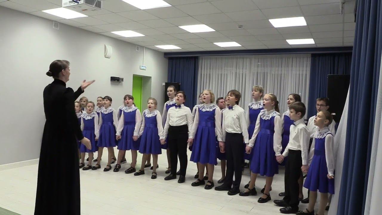 Муз. и сл. С. Смирнова "Не грусти, улыбнись и пой" смотреть онлайн