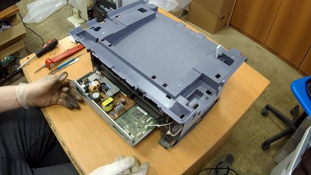 #74 Принтер Samsung SCX-4200 не берет, не захватывает бумагу | Замена ролика захвата Полная разборк смотреть онлайн