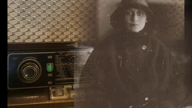 Анна АХМАТОВА "Сжала руки под тёмной вуалью", исп. Н.Казначеева смотреть онлайн