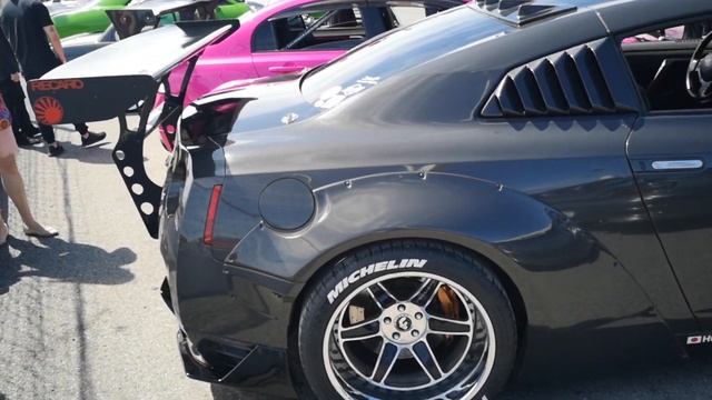 Paul Walker Memorial, тачки из Форсажа, драг. смотреть онлайн