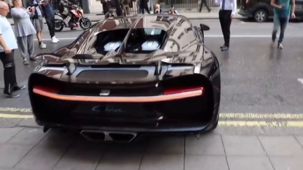 Bugatti Chiron  краткий обзор, презентация, цена