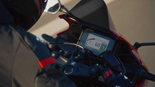 Precios 2024 Honda CB500 Hornet, CBR500R, NX500, CB650R y CBR650R смотреть онлайн