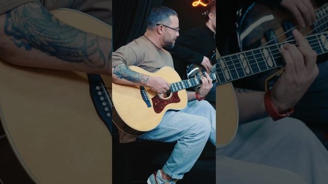 The Gimp Royales - After Dark (Acoustic cover) Taylor, Norman, Cort смотреть онлайн