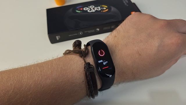 Xiaomi Mi Band 7? VS ?Huawei Watch Fit - пульс, кислород в крови, стресс ? КТО КРУЧЕ ❗ смотреть онлайн