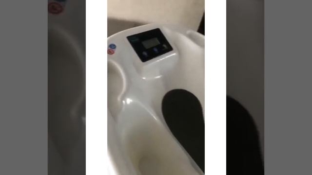 Ванночка детская Aquascale 3 в 1: Весы, Термометр и Ванна смотреть онлайн