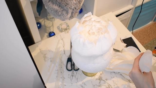 Цветочная фантазия. Цветок из гофро. бумаги. смотреть онлайн