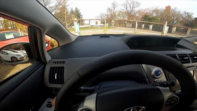 How to Change Head-Up Display Brightness Level in Toyota Prius III ( 2009 - 2020 ) смотреть онлайн