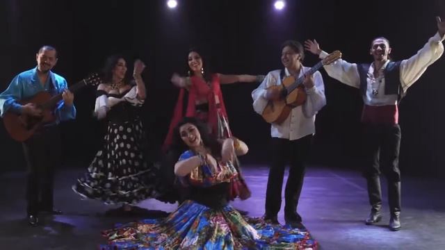 Ансамбль Ехали цыгане. смотреть онлайн