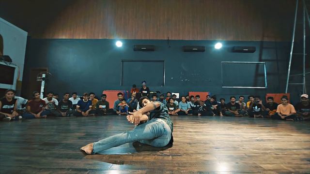 Tu Na Jaane Aas Pass Hai Khuda | Somanath Hotta | Contemporary Dance Choreography | Kings United смотреть онлайн