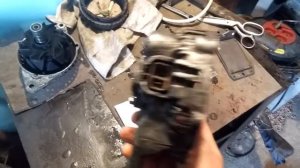 Ремонт генератора  Переносим реле регулятор и диоды из корпуса