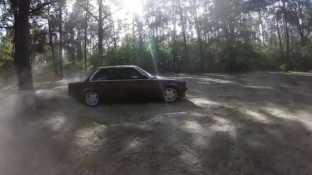 BMW E30