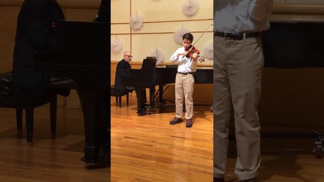 Beriot Concert No. 9, Op. 104 First Movement смотреть онлайн