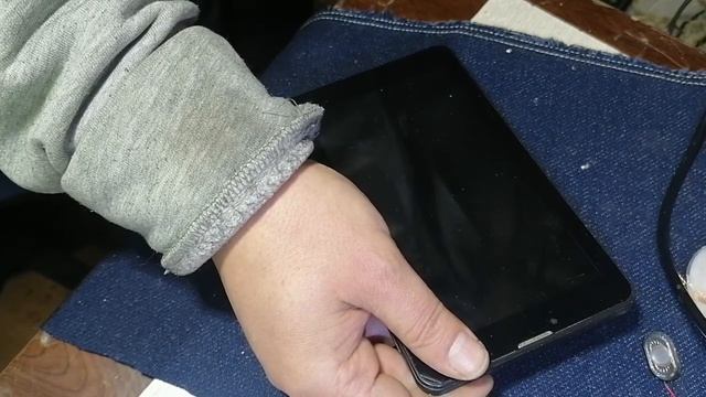 Замена звукового динамика в планшете. смотреть онлайн