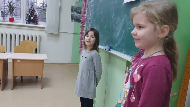 Эмилия и Маша.Школа Кандибура смотреть онлайн