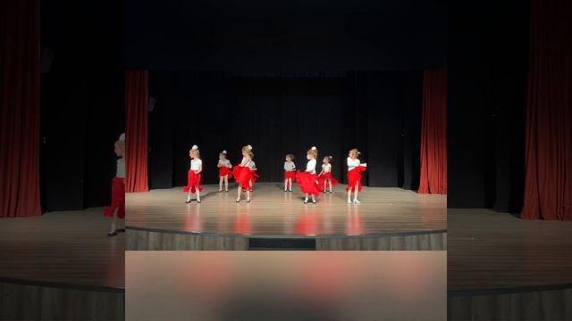 Festival extraescolares 20/21 "Baile español" - Infantil (Grupo 3) | Colegio Don Bosco смотреть онлайн