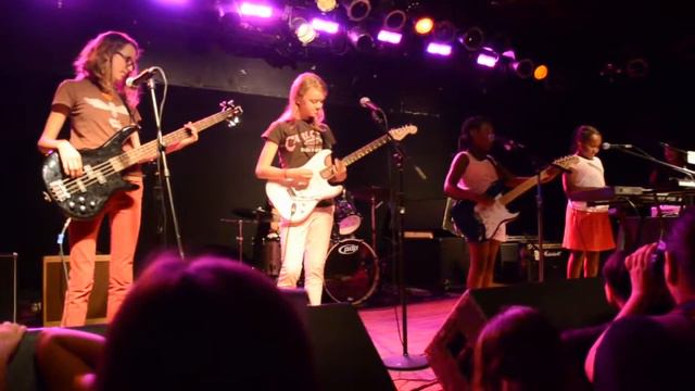 Girls Rock! Chicago, Session Two 2013: Birthday Cake смотреть онлайн