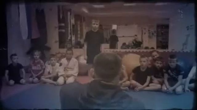Алексей Олейник в ИСКРЕ (Created with @Magisto) смотреть онлайн