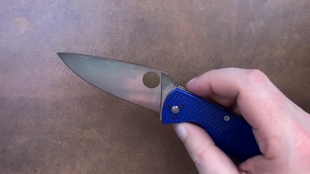 Spyderco Tenacious Lightweight S35VN смотреть онлайн