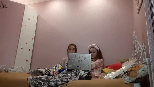 Ночёвка у подруги.Как мы проводим вечер.