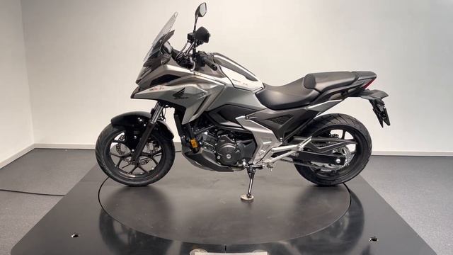 Honda NC 750 X 2023 смотреть онлайн