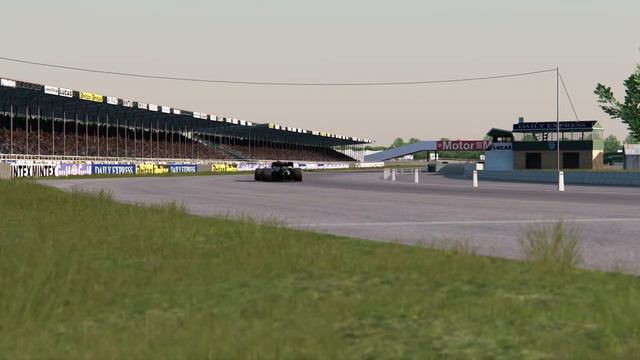 George Russell Old Silverstone ONBOARD | 2021 British Grand Prix смотреть онлайн
