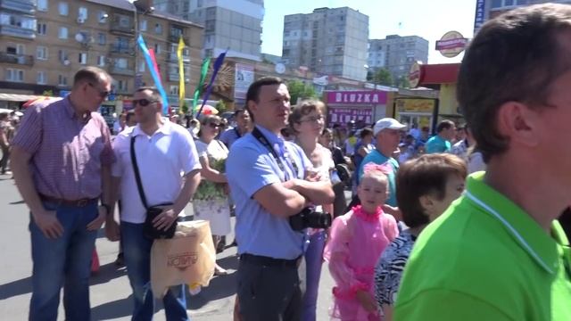 Подарок Сабова детям-воздушные шарики! смотреть онлайн