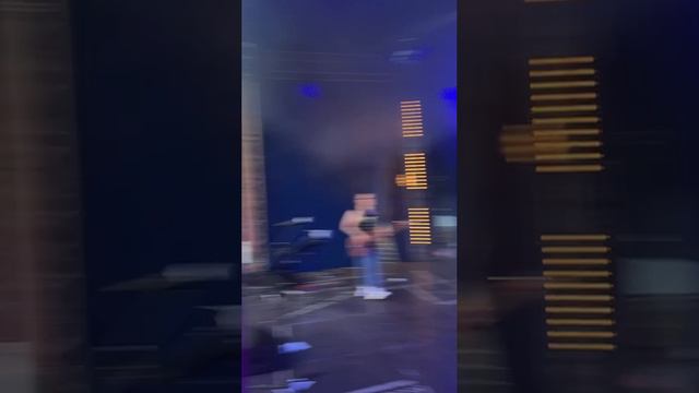 КАВЕР-ГРУППА В ГЛАВНЫХ РОЛЯХ - ЛАЙВ смотреть онлайн