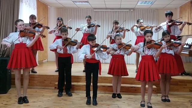 Українські мелодії - попурі ансамбль скрипалів Гніванська ДМШ