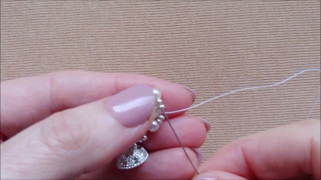 Diy pearl bracelet. Easy pearl bracelet tutorial смотреть онлайн