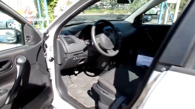 Renault Megane Limusin 1.4 16V смотреть онлайн