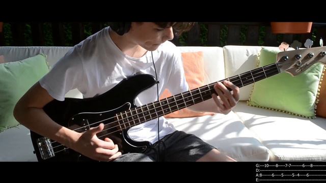 Martin Garrix - Summer Days ONLY Bass Cover with (+TABS) смотреть онлайн