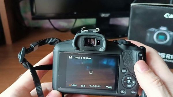 Видео отзыв о canon R100