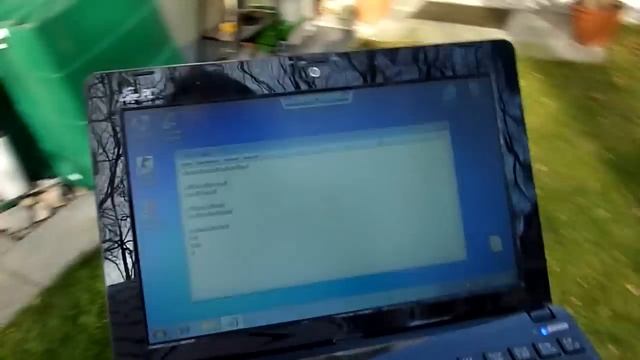 Asus Eee PC 1015PEM Outdoor Test und Samsung NF210 Vergleich