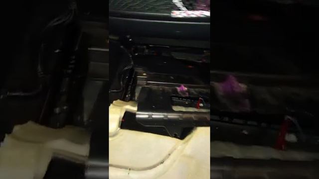2011 Mercedes R350 Battery Replacement