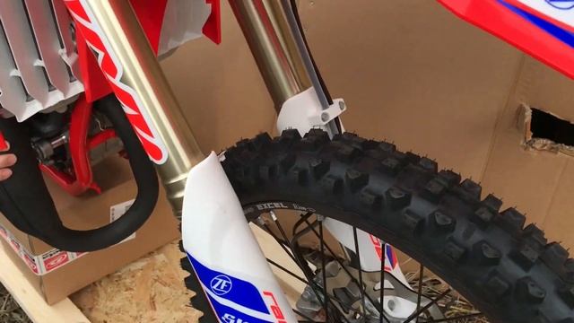 Beta 300RR #Racing | Unboxing