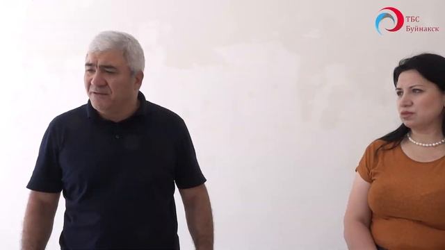 В ускоренных темпах идет капитальный ремонт в 4-х школах Буйнакска смотреть онлайн