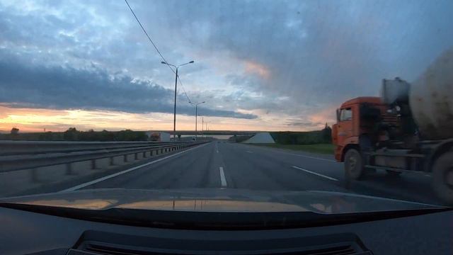 ДОРОГА: ТУЛА - МОСКВА/// КРАСИВЫЙ ЗАКАТ смотреть онлайн