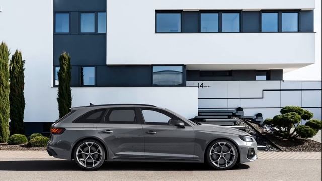 2022-2023 Audi RS4 Avant competition plus Sport Exterior Interior First look смотреть онлайн