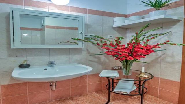 Rose Gold Apartman - Budapest - Hungary смотреть онлайн