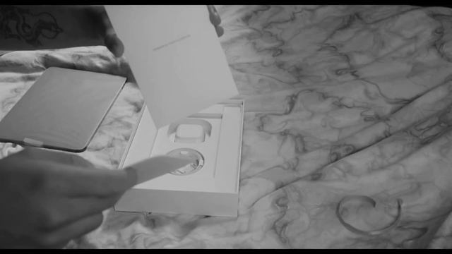 IT FEELS NEW! | Certified Refurbished iPad Pro 11 Space Grey Unboxing смотреть онлайн