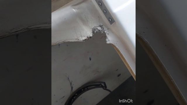 ремонт передней части автодома, из стекловолокна и покраска полиуретановой краской смотреть онлайн