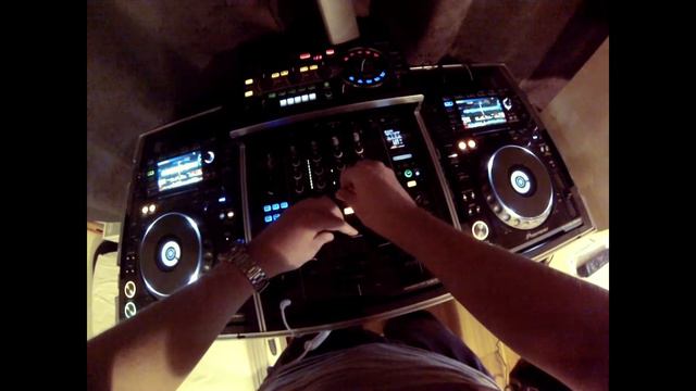 House mix #6 with DJ Borm Pioneer CDJ 2000 nexus DJM 900 nexus смотреть онлайн