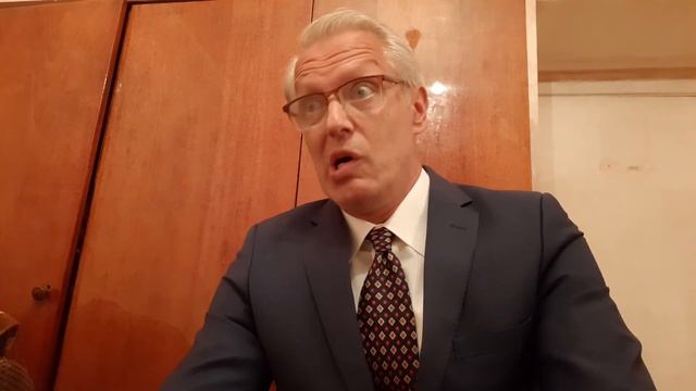 Само-проба на YouTube сериал в жанре абсурд. Роль - Важный человек-1. смотреть онлайн