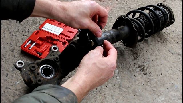 Как сломало подвеску от удара о бордюр на Volkswagen Scirocco 1,4 Фольксваген Сирокко 2012 2часть смотреть онлайн