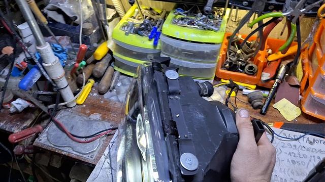 Фары Audi 80B4 bi led