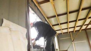 КАК НЕЛЬЗЯ СТАВИТЬ ОКНА! Дом из морских контейнеров. Shipping container house